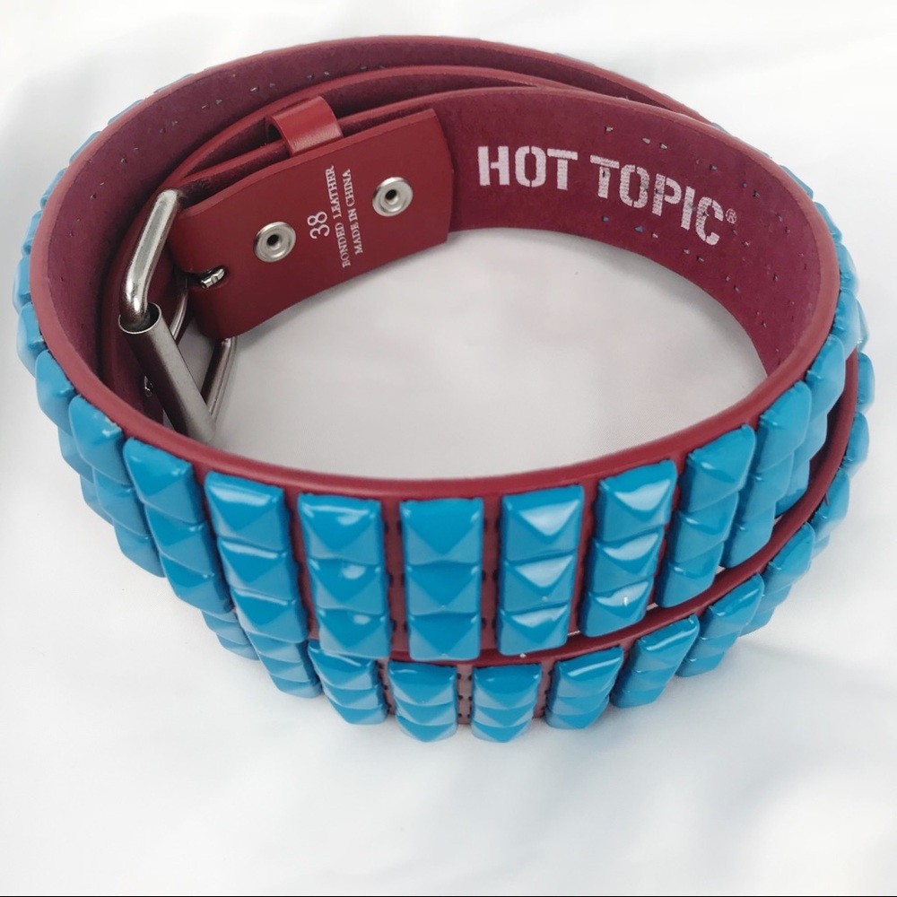 Hot Topic Bonded Leather Studded Belt